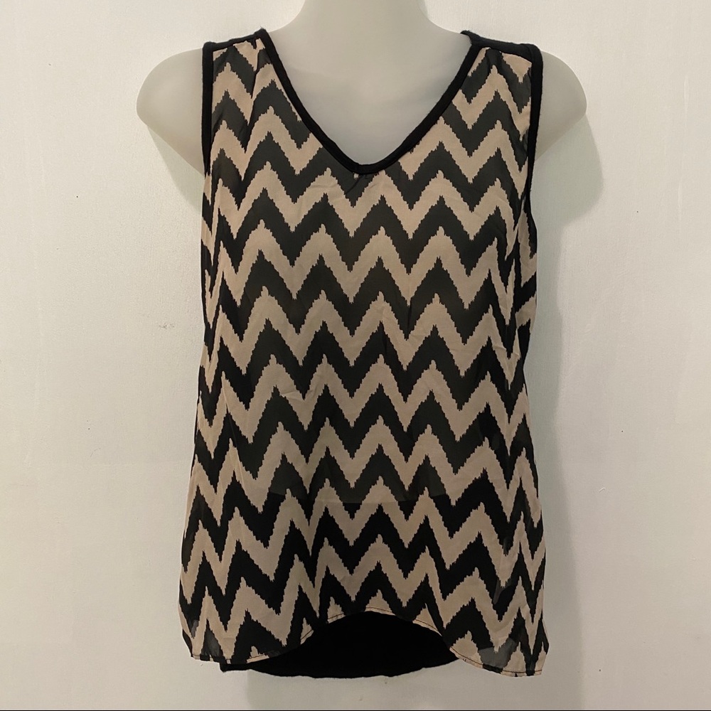 🍃BCX Brown/Black Chevron Tank Top🍃